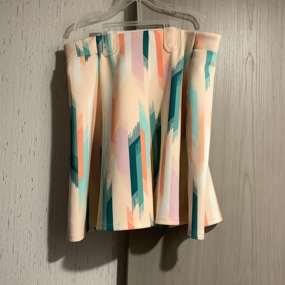 Decree Active Mini Tennis- Skater Skirt  Elastic Waist No Zip Size Large - Picture 7 of 7